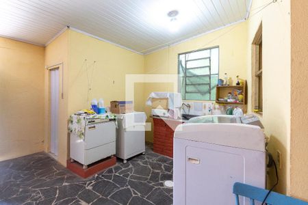 Casa à venda com 250m², 5 quartos e 3 vagasLavanderia