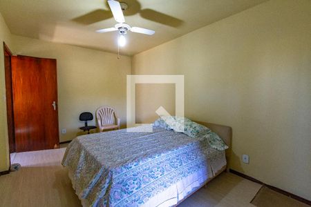 Casa à venda com 250m², 5 quartos e 3 vagasSuíte 2