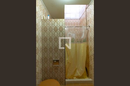 Casa à venda com 250m², 5 quartos e 3 vagasBanheiro Suíte 2