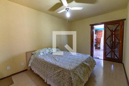 Casa à venda com 250m², 5 quartos e 3 vagasSuíte 2