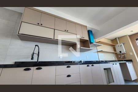 Apartamento para alugar com 66m², 2 quartos e 1 vaga Apartamento para alugar com 66m², 2 quartos e 1 vagaCozinha - Armários