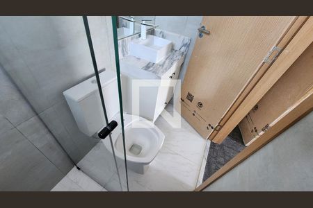 Apartamento para alugar com 66m², 2 quartos e 1 vaga Apartamento para alugar com 66m², 2 quartos e 1 vagaBanheiro da Suíte