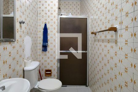 Casa para alugar com 64m², 1 quarto e 2 vagasBanheiro