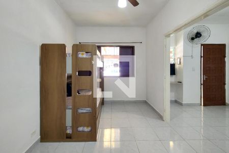 Casa para alugar com 64m², 1 quarto e 2 vagasQuarto