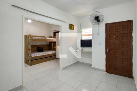 Sala de casa para alugar com 1 quarto, 64m² em Vila Caiçara, Praia Grande