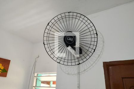 Sala de casa para alugar com 1 quarto, 64m² em Vila Caiçara, Praia Grande