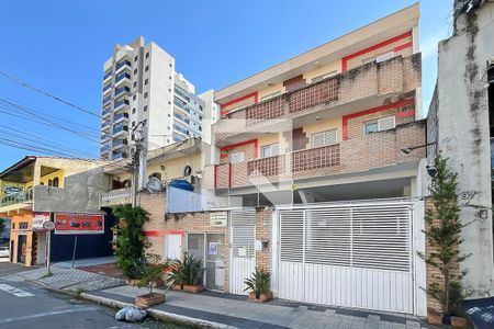 Apartamento à venda com 50m², 2 quartos e 1 vagaFachada + plaquinha