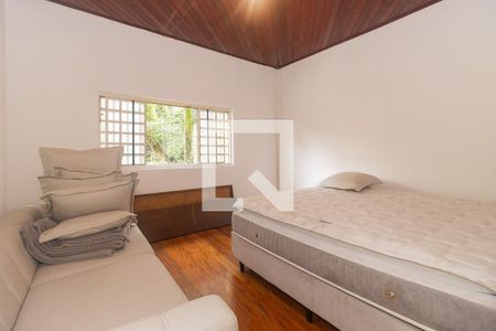 Quarto 01 de casa à venda com 4 quartos, 160m² em Vila Mariana, São Paulo