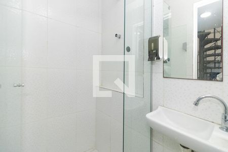 Casa à venda com 160m², 4 quartos e 1 vagaBanheiro 02
