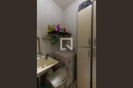 Casa à venda com 90m², 2 quartos e 2 vagas Casa à venda com 90m², 2 quartos e 2 vagasÁrea de Serviço