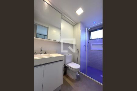 Apartamento à venda com 94m², 3 quartos e 2 vagas Apartamento à venda com 94m², 3 quartos e 2 vagasBanheiro da Suíte