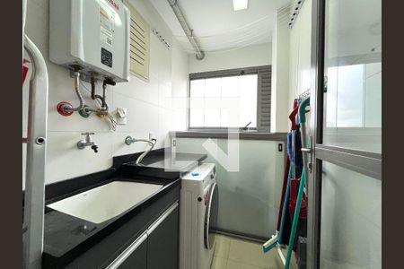 Apartamento à venda com 94m², 3 quartos e 2 vagas Apartamento à venda com 94m², 3 quartos e 2 vagasÁrea de Serviço