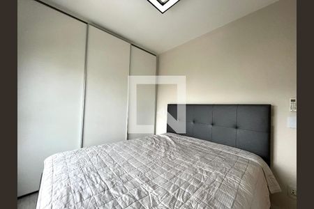 Apartamento à venda com 94m², 3 quartos e 2 vagas Apartamento à venda com 94m², 3 quartos e 2 vagasSuite
