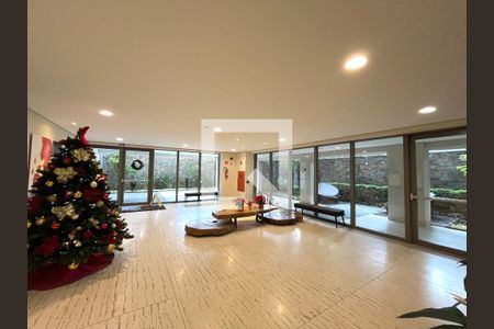 Apartamento à venda com 94m², 3 quartos e 2 vagas Apartamento à venda com 94m², 3 quartos e 2 vagasHall de entrada