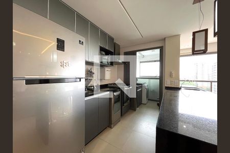 Apartamento à venda com 94m², 3 quartos e 2 vagas Apartamento à venda com 94m², 3 quartos e 2 vagasCozinha