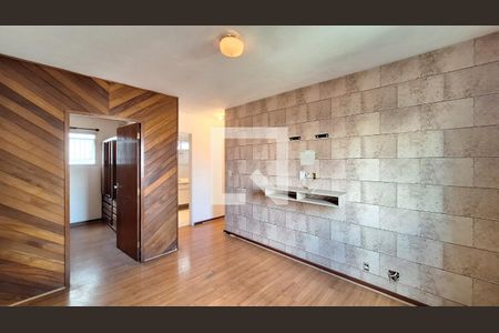 Apartamento à venda com 130m², 3 quartos e 2 vagas Apartamento à venda com 130m², 3 quartos e 2 vagasSuíte