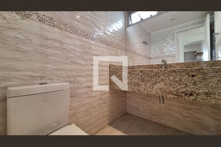 Apartamento à venda com 130m², 3 quartos e 2 vagas Apartamento à venda com 130m², 3 quartos e 2 vagasBanheiro Social