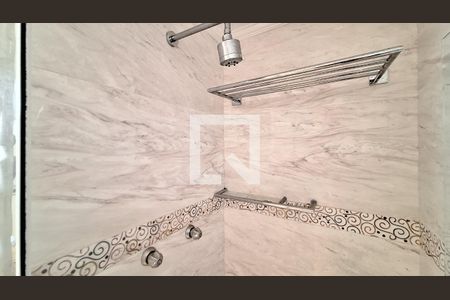 Apartamento à venda com 130m², 3 quartos e 2 vagas Apartamento à venda com 130m², 3 quartos e 2 vagasBanheiro Social