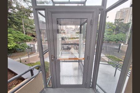 Apartamento à venda com 130m², 3 quartos e 2 vagas Apartamento à venda com 130m², 3 quartos e 2 vagaselevador especial