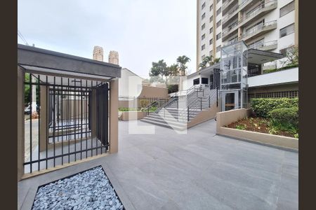 Apartamento à venda com 130m², 3 quartos e 2 vagas Apartamento à venda com 130m², 3 quartos e 2 vagasFachada