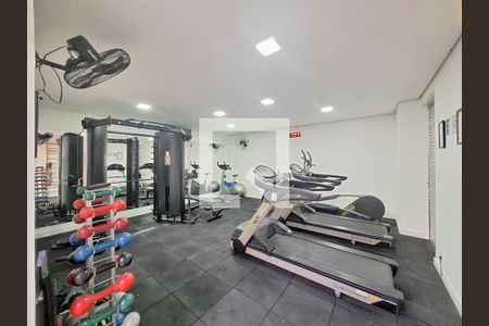 Apartamento à venda com 130m², 3 quartos e 2 vagas Apartamento à venda com 130m², 3 quartos e 2 vagasAcademia