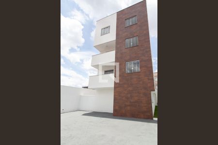 Apartamento à venda com 108m², 2 quartos e 1 vagaFachada