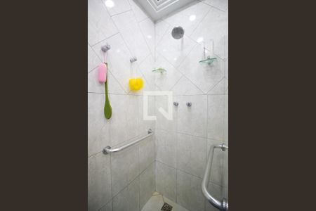 Apartamento à venda com 340m², 4 quartos e 2 vagasBanheiro da Suíte 1 - Box