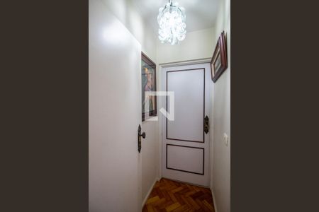 Apartamento à venda com 340m², 4 quartos e 2 vagasLavabo - Corredor