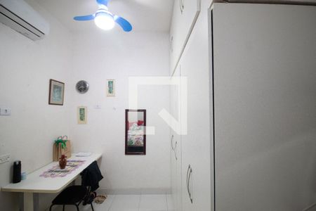 Apartamento à venda com 340m², 4 quartos e 2 vagasQuarto da Área de serviço