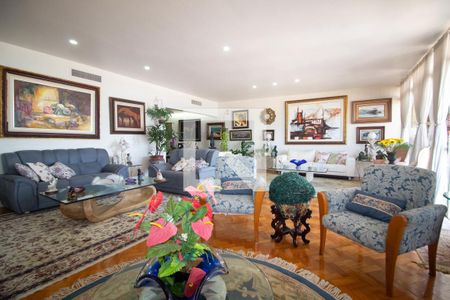 Apartamento à venda com 340m², 4 quartos e 2 vagasSala