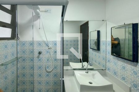 Studio para alugar com 30m², 1 quarto e 1 vaga Studio para alugar com 30m², 1 quarto e 1 vagaBanheiro