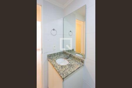 Apartamento para alugar com 54m², 2 quartos e 1 vaga Apartamento para alugar com 54m², 2 quartos e 1 vagaBanheiro