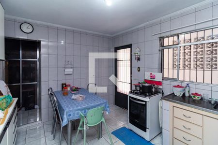 Casa à venda com 148m², 4 quartos e 2 vagas Casa à venda com 148m², 4 quartos e 2 vagasCasa 1 - Cozinha