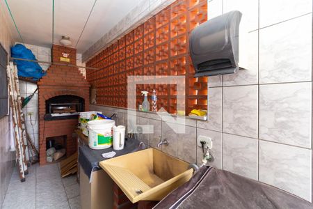 Casa à venda com 148m², 4 quartos e 2 vagas Casa à venda com 148m², 4 quartos e 2 vagasCasa 1 - Área de Serviço