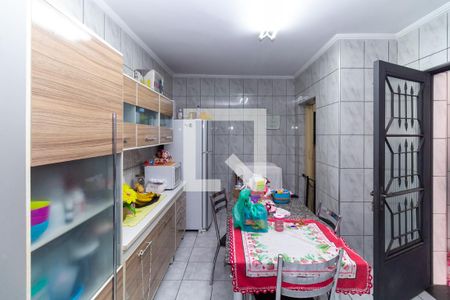Casa à venda com 148m², 4 quartos e 2 vagas Casa à venda com 148m², 4 quartos e 2 vagasCasa 2 - Cozinha