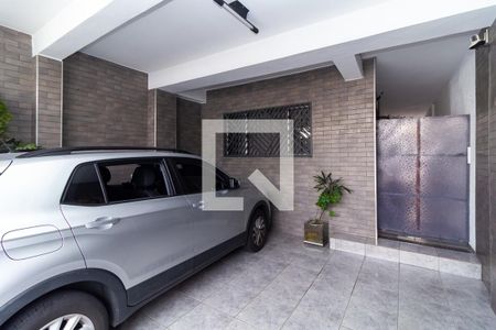 Casa à venda com 148m², 4 quartos e 2 vagas Casa à venda com 148m², 4 quartos e 2 vagasGaragem