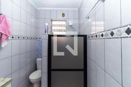 Casa à venda com 148m², 4 quartos e 2 vagas Casa à venda com 148m², 4 quartos e 2 vagasCasa 1 - Banheiro 2