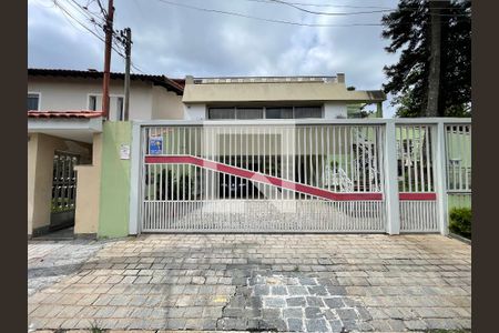Casa à venda com 350m², 5 quartos e 5 vagasFachada