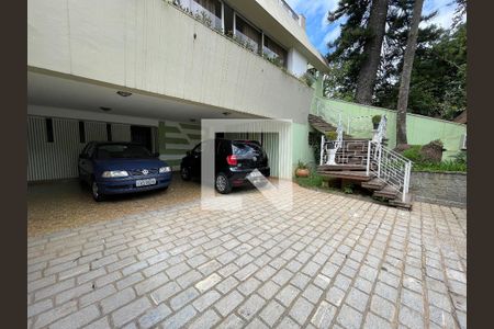 Casa à venda com 350m², 5 quartos e 5 vagasGaragem