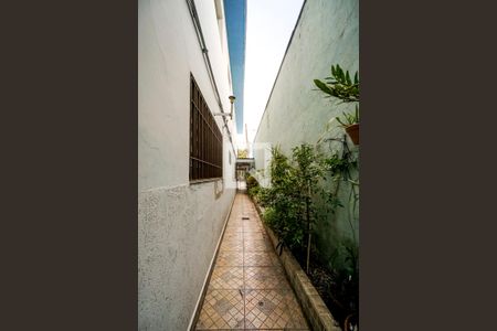 Casa para alugar com 200m², 3 quartos e 1 vagaCorredor de entrada