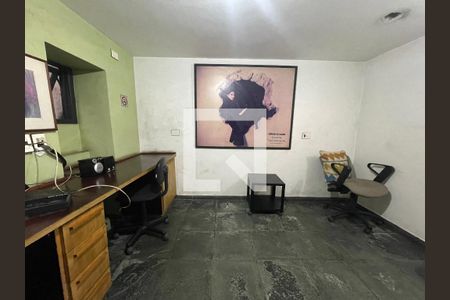 Studio à venda com 150m², 0 quarto e 1 vaga Studio à venda com 150m², 0 quarto e 1 vagaEscritório