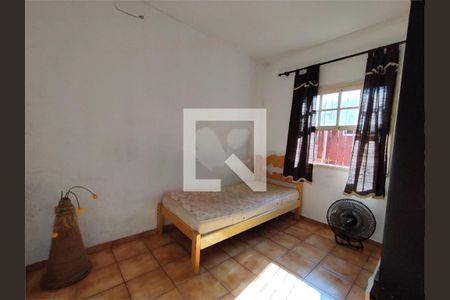 Casa à venda com 90m², 2 quartos e 3 vagas