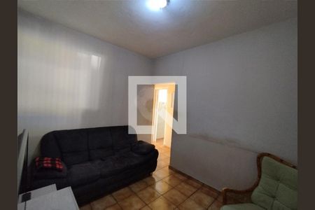 Casa à venda com 90m², 2 quartos e 3 vagas