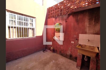 Casa à venda com 90m², 2 quartos e 3 vagas