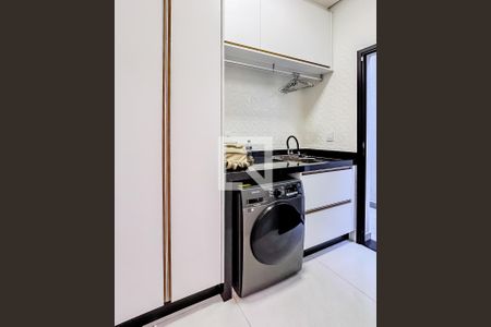 Casa à venda com 229m², 4 quartos e 4 vagasÁrea de Serviço