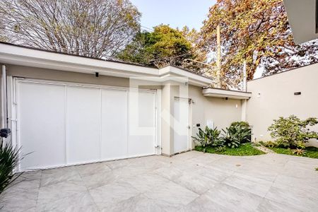 Casa à venda com 229m², 4 quartos e 4 vagasGaragem