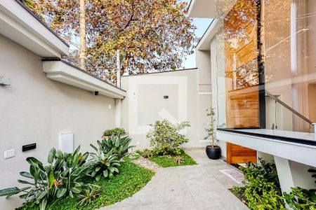 Casa à venda com 229m², 4 quartos e 4 vagasÁrea comum