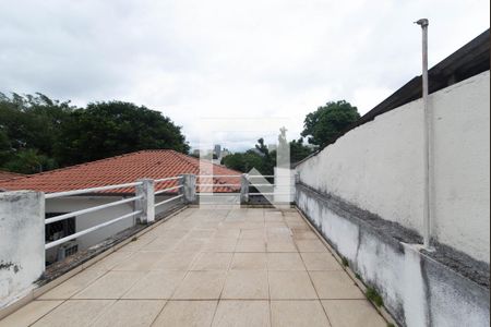 Casa à venda com 240m², 3 quartos e 3 vagasVaranda