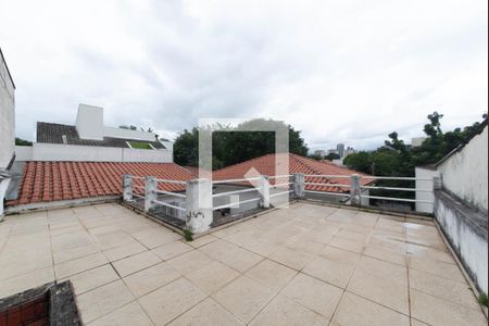 Casa à venda com 240m², 3 quartos e 3 vagasVaranda
