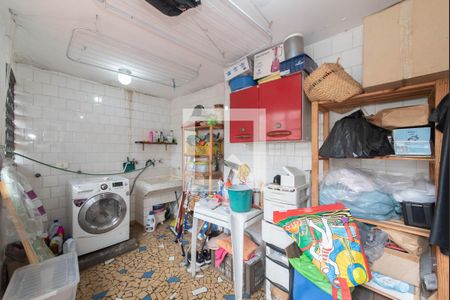 Casa à venda com 240m², 3 quartos e 3 vagasLavanderia